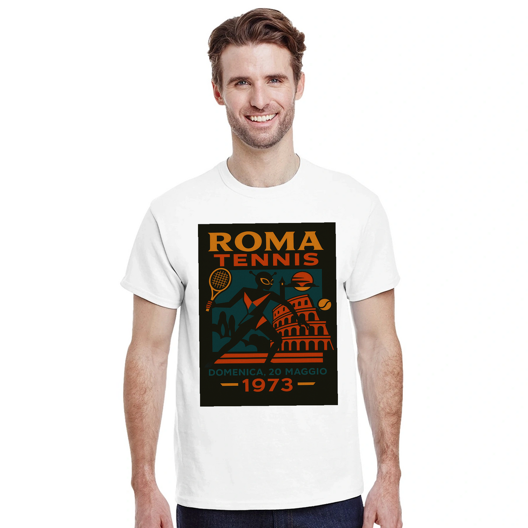 T-shirt Alien Roma Tennis, un capo unico che unisce un tema alieno giocoso alla passione per il tennis, disponibile in divers
