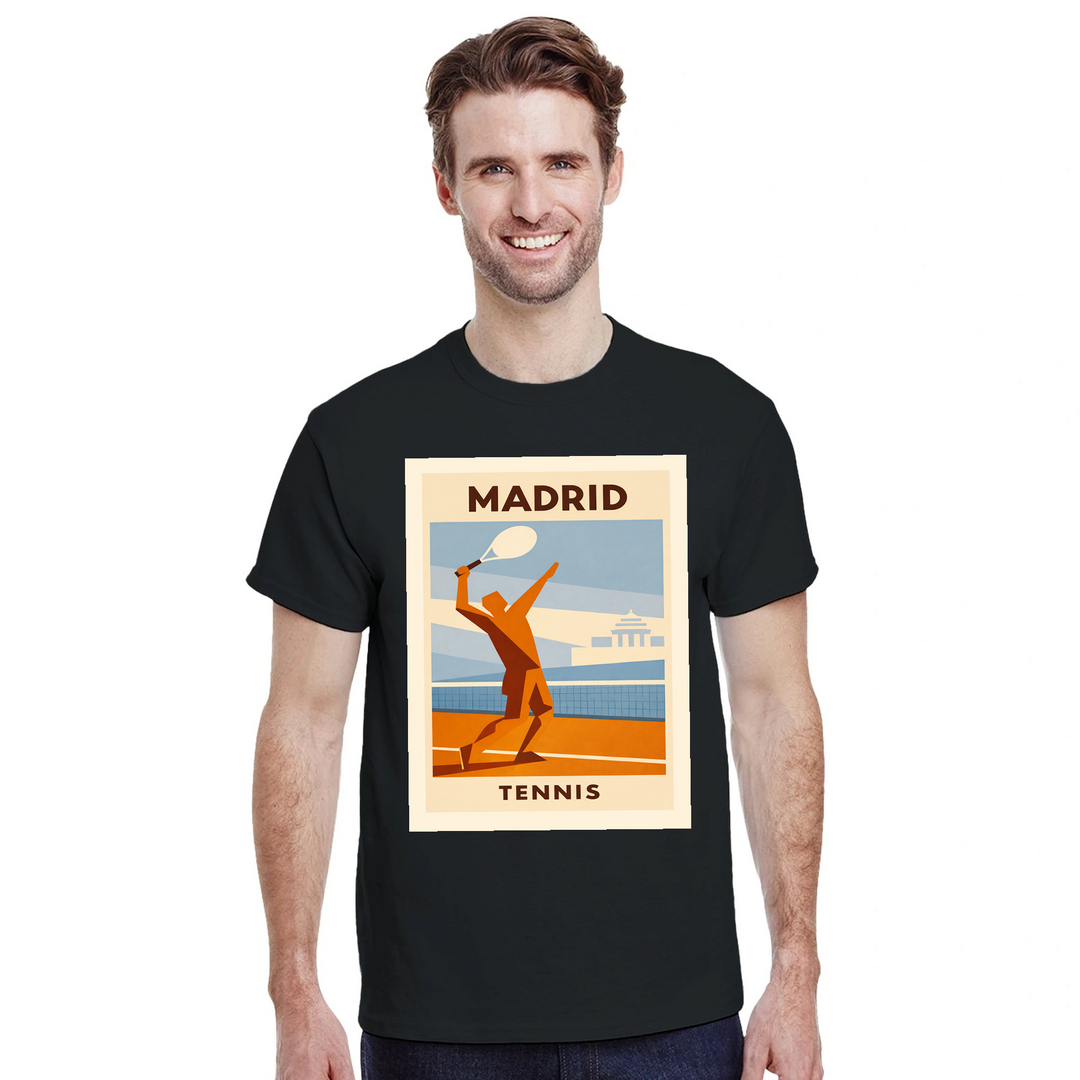T-shirt τένις Μαδρίτης, με ζωντανό σχέδιο που αποτυπώνει την κουλτούρα του τένις στη Μαδρίτη. Ιδανικό για αθλητές και λάτρεις