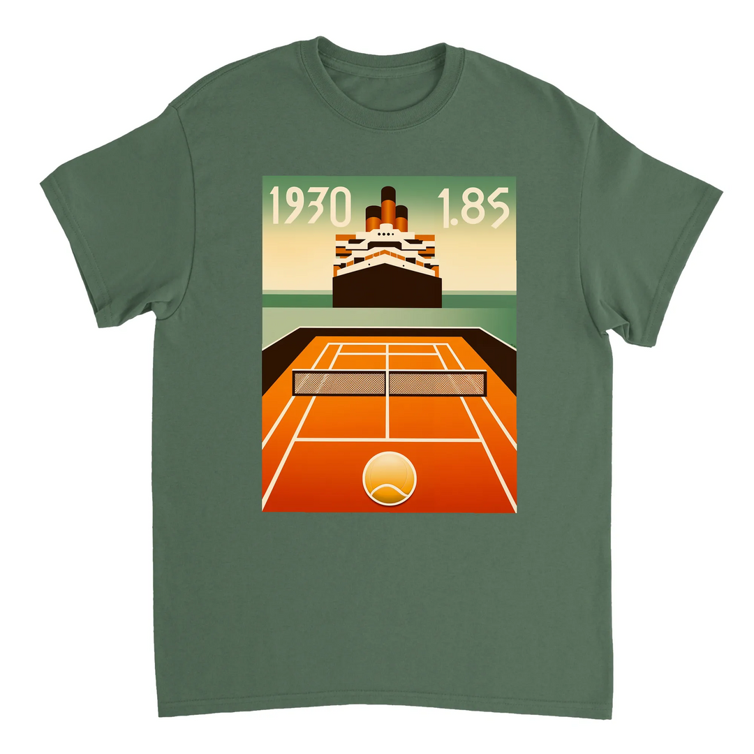 映画『タイタニック』をテーマにしたTシャツ。スタイリッシュで懐かしいデザインが特徴で、映画ファンにぴったりのアイテムです。