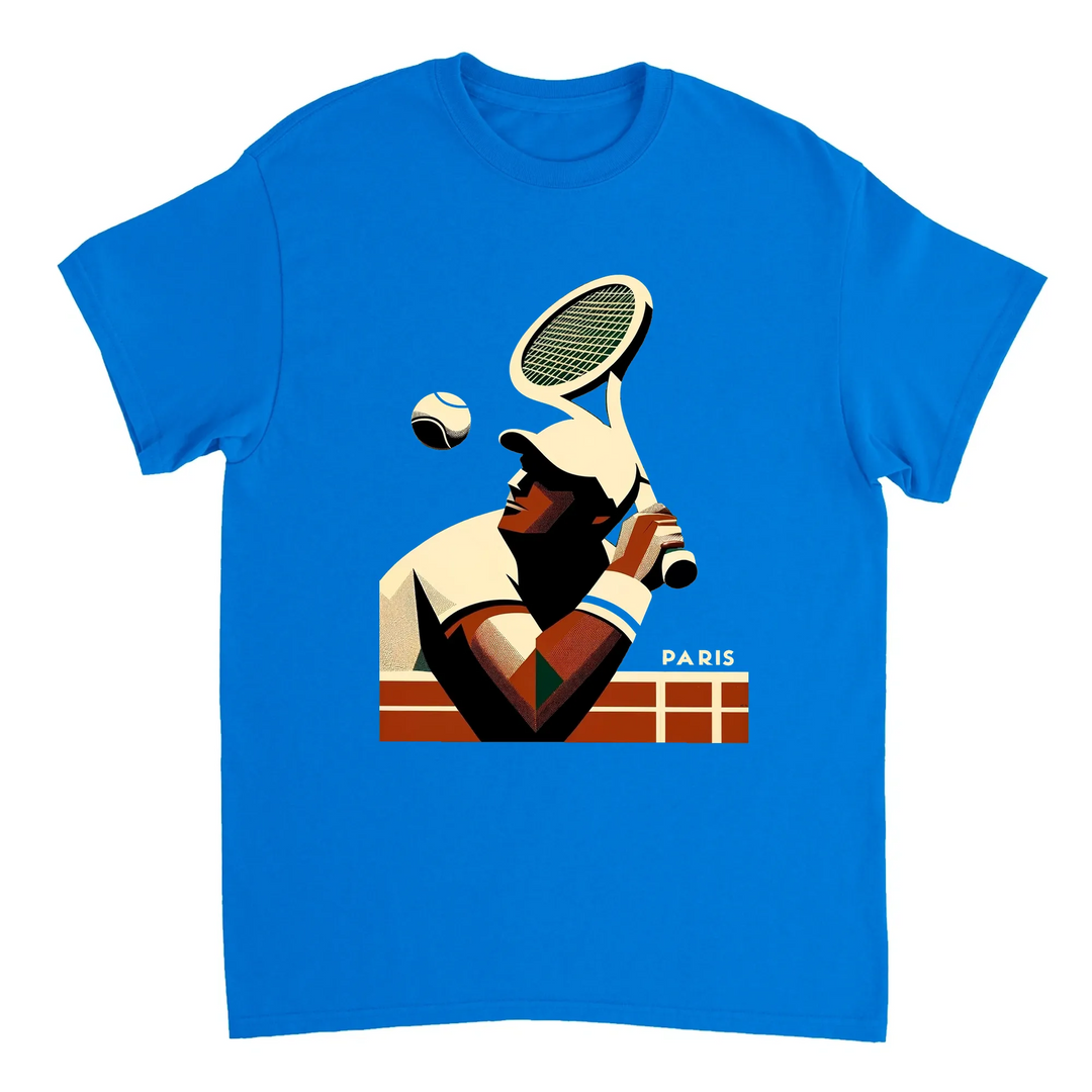 T-shirt de ténis elegante em tecido suave e respirável, ideal para treinos ou saídas casuais. Disponível nos tamanhos S, M, L