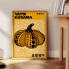 Krāsains ķirbju motīvu plakāts, iedvesmots no Yayoi Kusama stila, pieejams 50x70 vai 30x40 izmērā, ideāls mākslas mīļotājiem