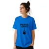 パリテニスTシャツは、愛の街のエッセンスとテニスのスピリットを捉えたスタイリッシュなデザインです。スポーツ愛好者やファッション好きに最適で、コートの内外で着用できます。サイズはS、M、L、XL、XXLがあります。