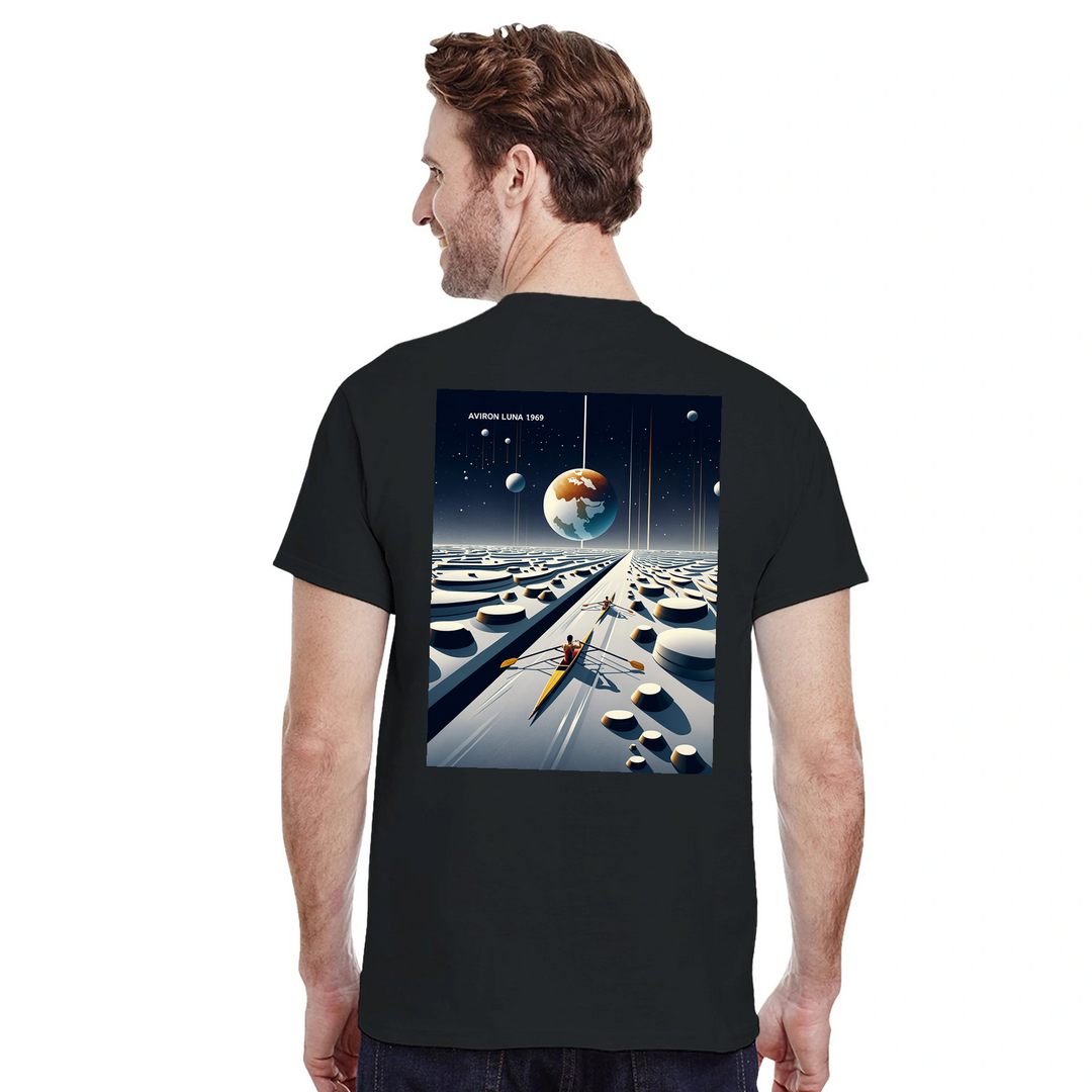 Ein einzigartiges T-Shirt mit einem faszinierenden Design, das die Schönheit des Mondes und das nächtliche Meer einfängt. Ide