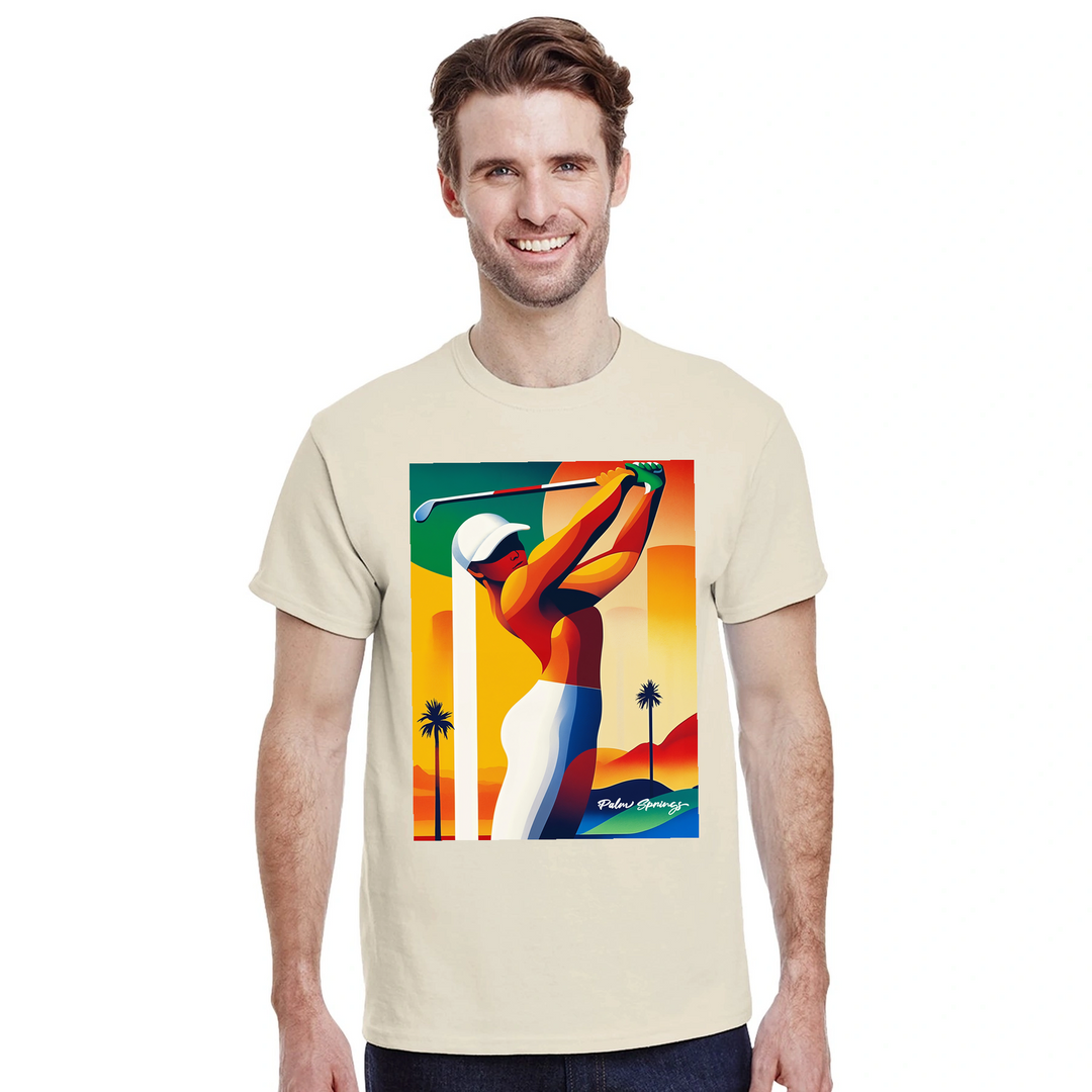 パームスプリングスのゴルフをイメージしたスタイリッシュなTシャツ。快適な着心地と耐久性のあるプレミアムコットンを使用。