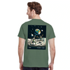 T-shirt Tennis Moon con design unico che unisce la passione per il tennis e il fascino celestiale, ideale per partite o uscit