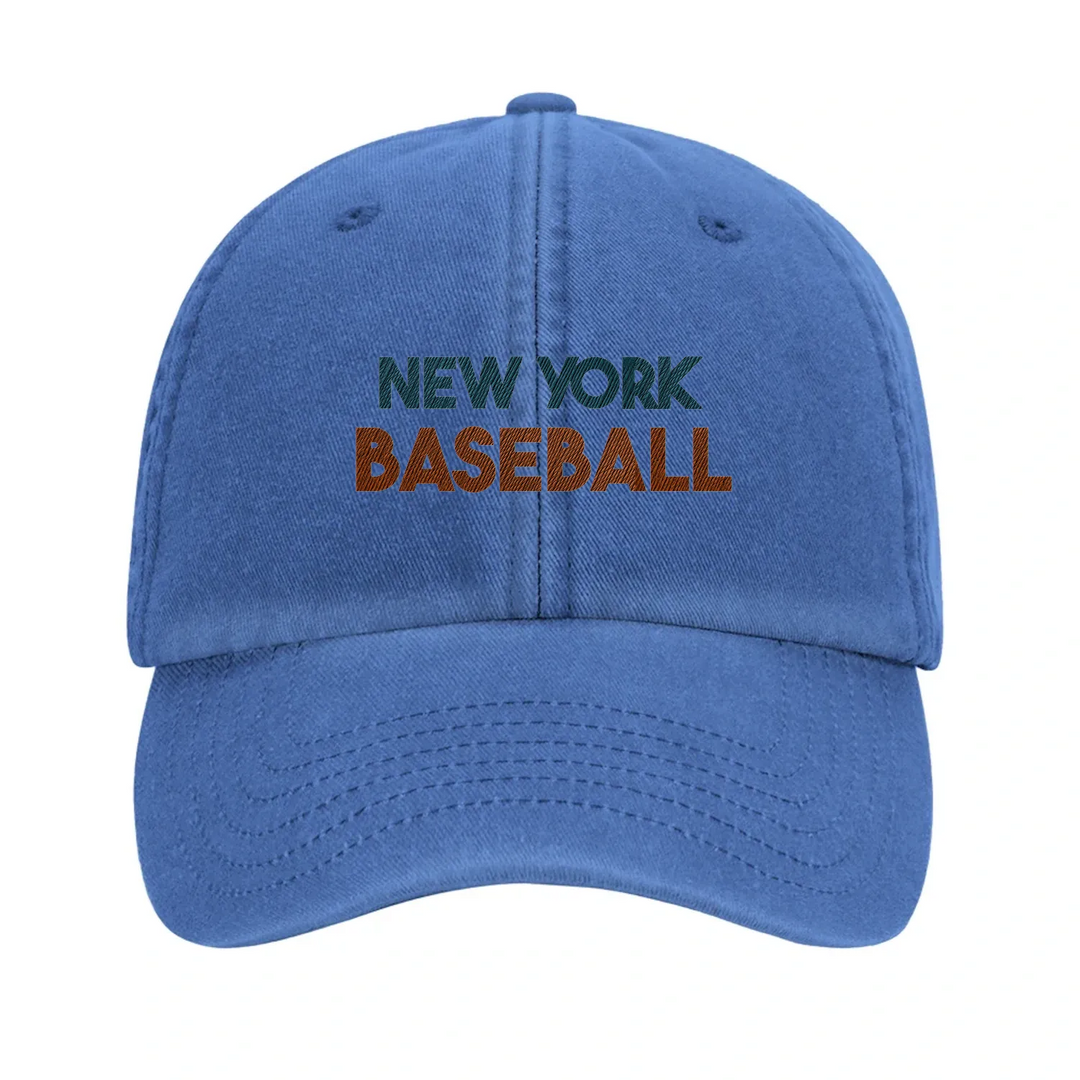 Cappellino vintage New York Baseball con design ricamato, realizzato in cotone lavato al 100%. Comfort e stile per ogni outfi